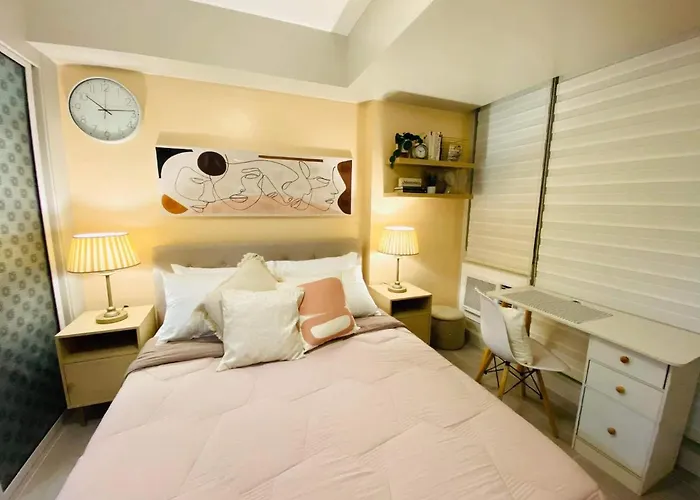 Fresh, Cozy & Aesthetic Unit With Stunning View Near Airport Apartahotel *